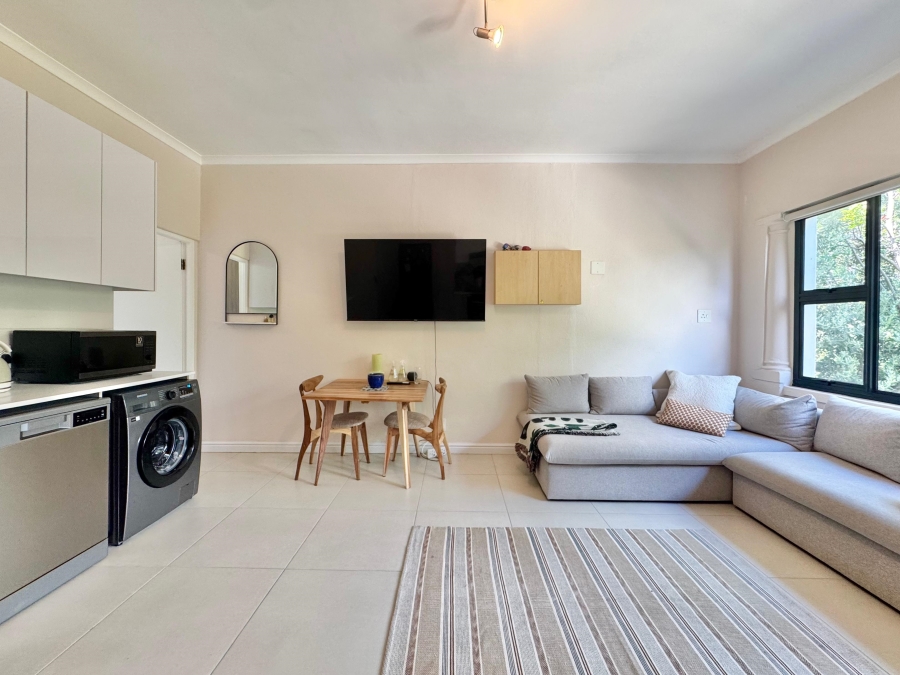1 Bedroom Property for Sale in Kenilworth Western Cape